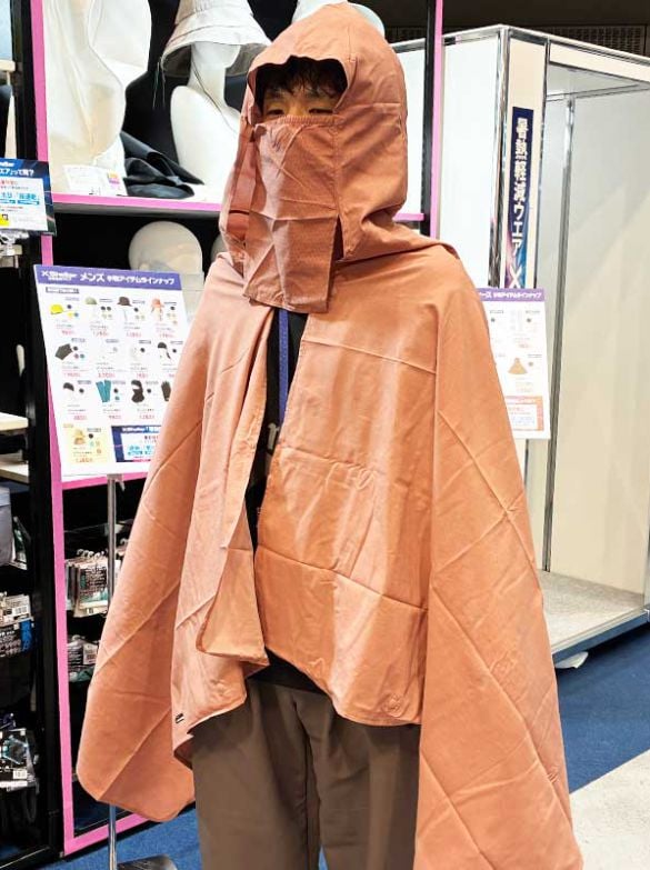 エックスシェルター暑熱αポンチョ　2300円