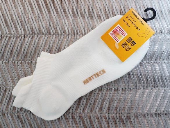 ユニクロ　ヒートテックソックス