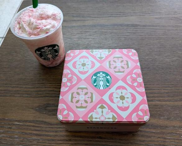  桜の4種クッキーアソート　2800円