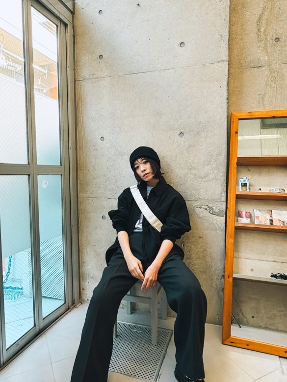 ファミマのジップアップジャケット