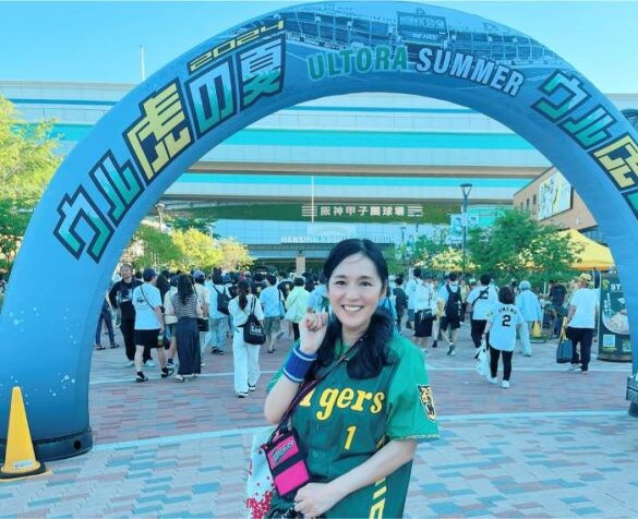 年収が上がりすぎると人は幸せになれない？人気評論家が見つけた「小さな幸福」の重要性