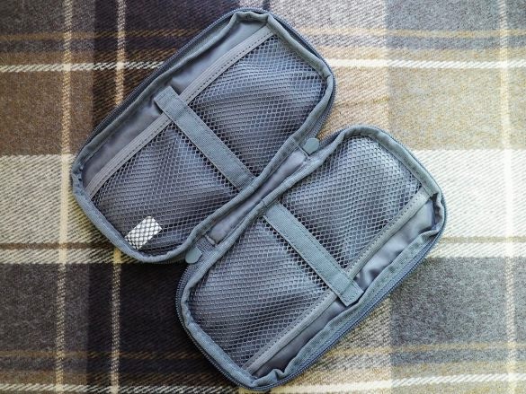  ガバッと大きく開けられるから、中身の出し入れがしやすい！