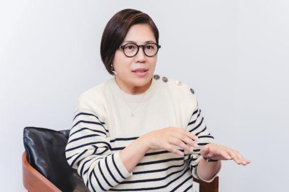 「父の預金は4000円しかなかった」青木さやかが語る“両親の正反対な最期”とは