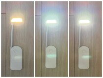 寝る前はもう手放せない！ 3COINSの“小さな手元ライト”を激推しする理由。たった880円で想像以上に高機能