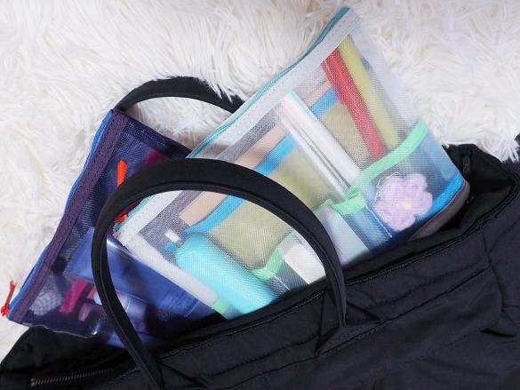 「メッシュポーチ」790円/税込