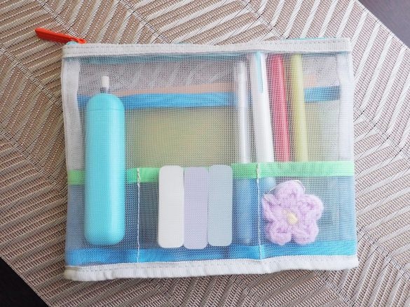 「メッシュポーチ」790円/税込