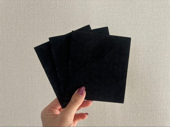 0406_色あせた黒服②