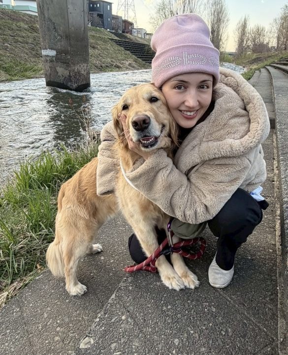 アンヌ遙香さんと愛犬リリー