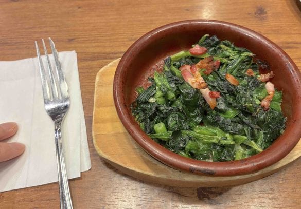 オリーブの丘のほうれん草