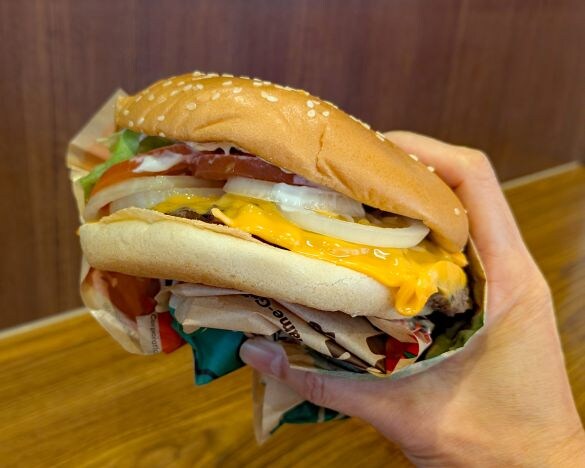  バーガーキングのクワトロチーズワッパー
