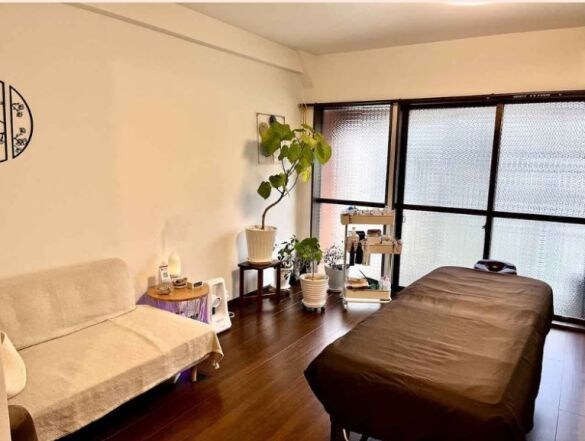  白石さんの鍼灸サロン「EN　body conditioning  salon」（東京・表参道）