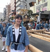 「超有名歌手の父」から受け継いだ酒豪っぷり。27歳俳優が大河で演じた役柄との“意外なつながり”