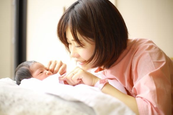 夫抜きで和解して、出産にも立ち会った