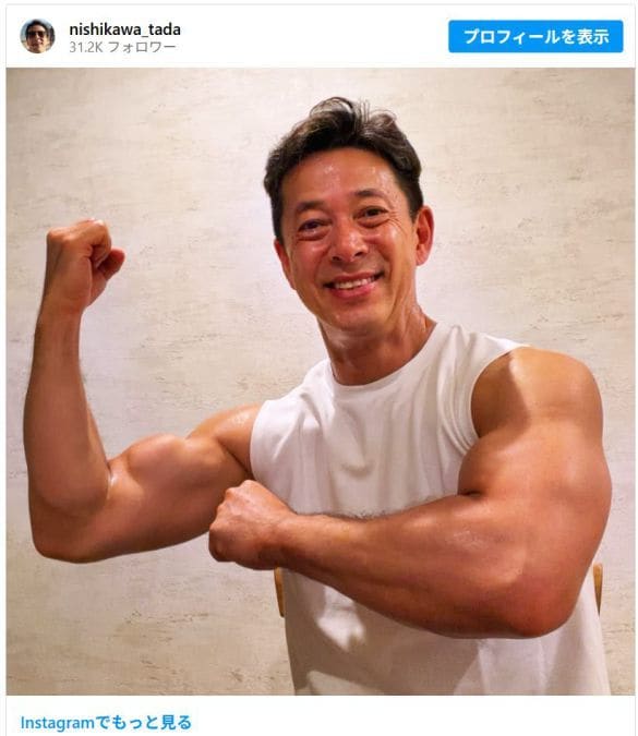 「父親はベテラン漫才師」朝ドラ出演の”イケメン俳優”がマッチョに激変！50歳を過ぎて筋トレにドハマリした理由