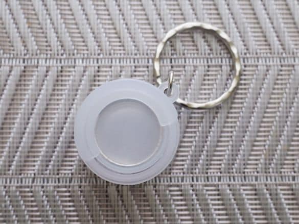 ダイソー　コイン収納キーホルダー（バネ式）