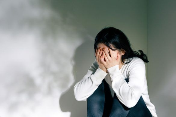 女性