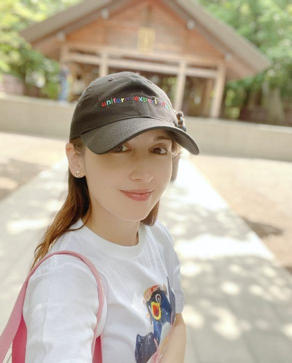 40歳、通販で即買いした「懐かしNHKキャラTシャツ」。六花亭のレジ前が一瞬で女子校のノリになったワケ