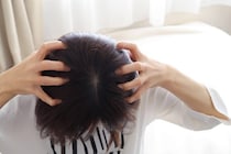 夏の頭皮をボロボロにする「NG行為」とは？予約の取れない「育毛鍼灸師」に聞いた