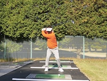 50歳から飛ばす方法をシニアプロが解説！腕をやわらかく使ってクラブに仕事をさせる