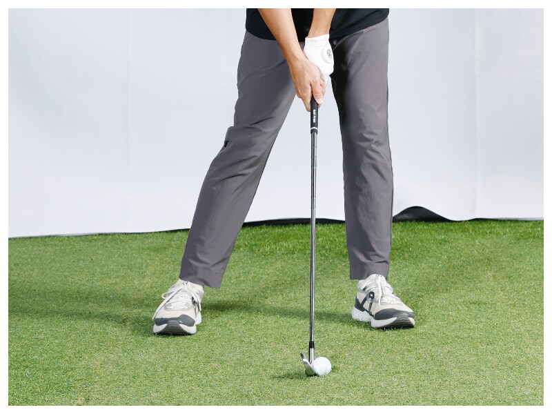 高い球を打つなら「目線を下げる」が正解！アイアンで球を操る方法