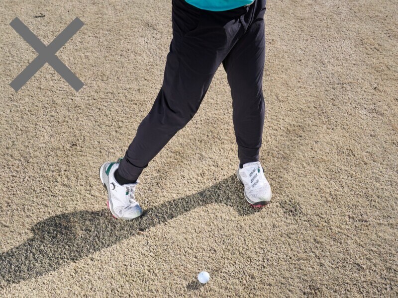 アイアンショットで飛距離が出ない人は要注意!ミスの原因と解消法をレッスン