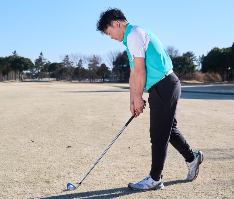 アイアンショットで飛距離が出ない人は要注意!ミスの原因と解消法をレッスン