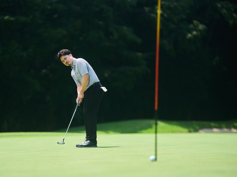 真っすぐ打てない、オーバーする…パッティングの苦手克服レッスン