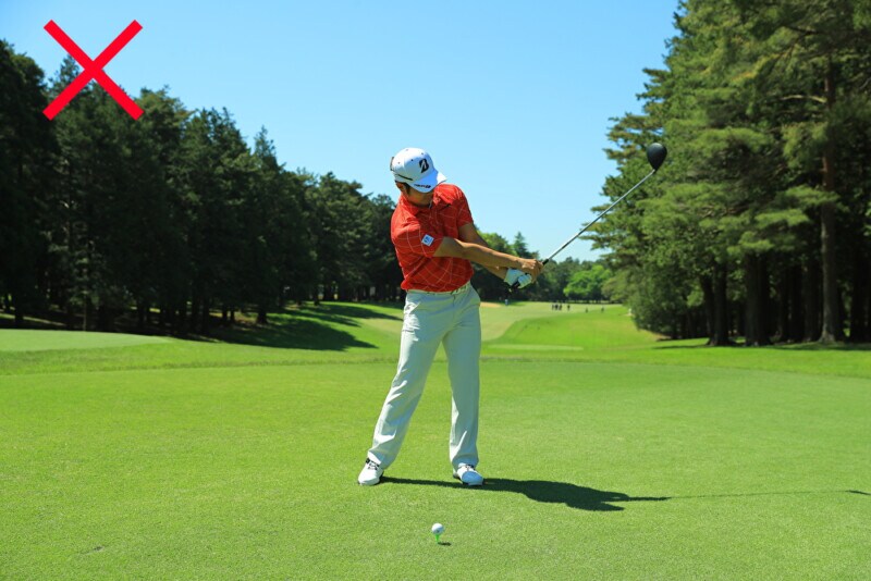 風に負けない「重い球」を打つ方法!右腰でボールに押し込む