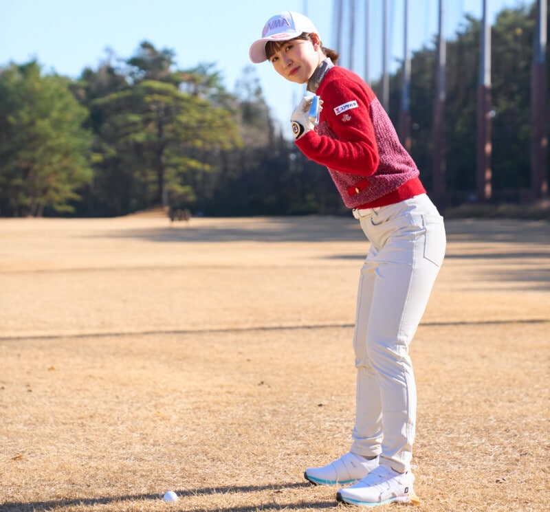 女子プロが教えるフェードボールの構え!正しいのはどっち?