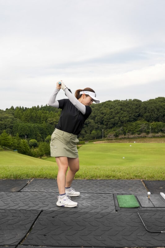 グリップを意識すれば飛距離が伸びる！女子プロがわかりやすく解説