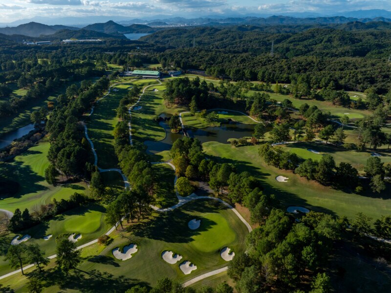 美しさは挑戦の中にある。デイビッド・M・デイルが描く新しいゴルフの風景