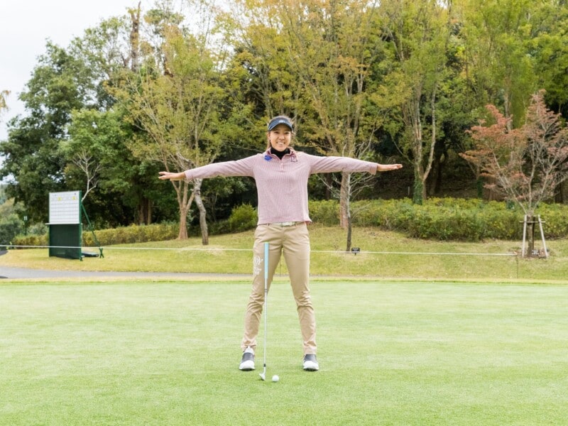 クラブの芯をとらえて真っすぐ飛ばす方法！プロ4人が気をつけていることとは？