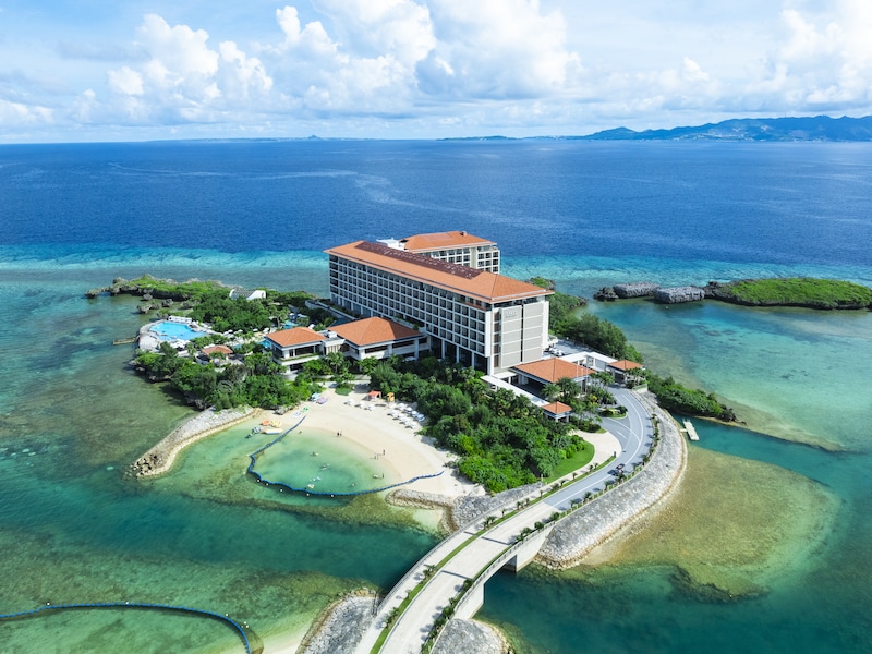島まるごとがホテルに！年末年始は贅沢な“沖縄ゴルフ旅”がおすすめ