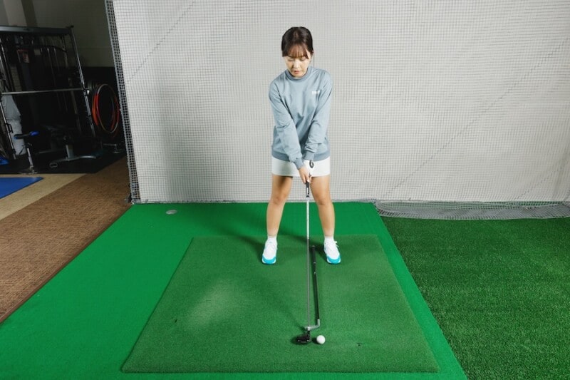 FWとUTの正しいボール位置はどっち?女子プロが解説