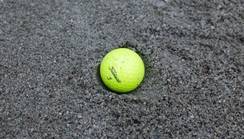 バンカーの打ち方を基礎から解説！苦手な人のための改善ポイント