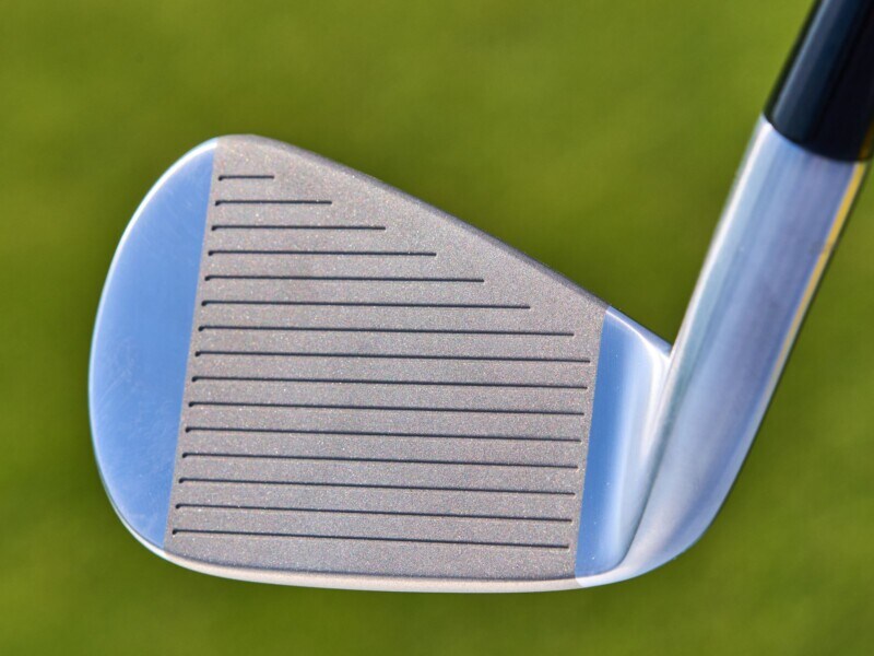 飛びの秘密を大公開！つるやの最新クラブを今野一哉が試打解説