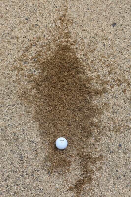 “正しいバンカーのアドレス”はどっち？アゴからの脱出方法を解説！