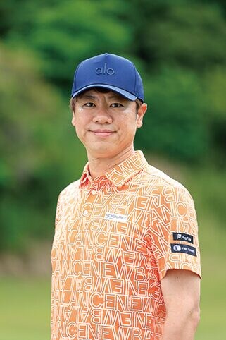 アプローチは「右腕の長さを一定」が正解!安定する超シンプルな方法は…