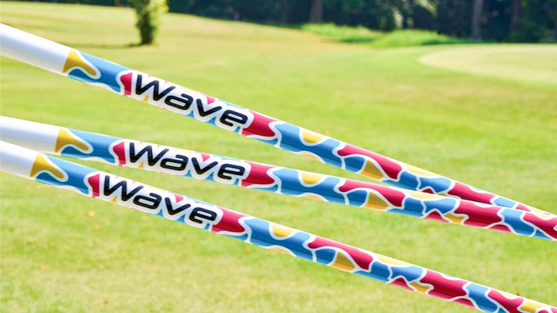 ドライバーだけ力んでしまう人へ。「頑張らなくても振れるシャフト」という選択