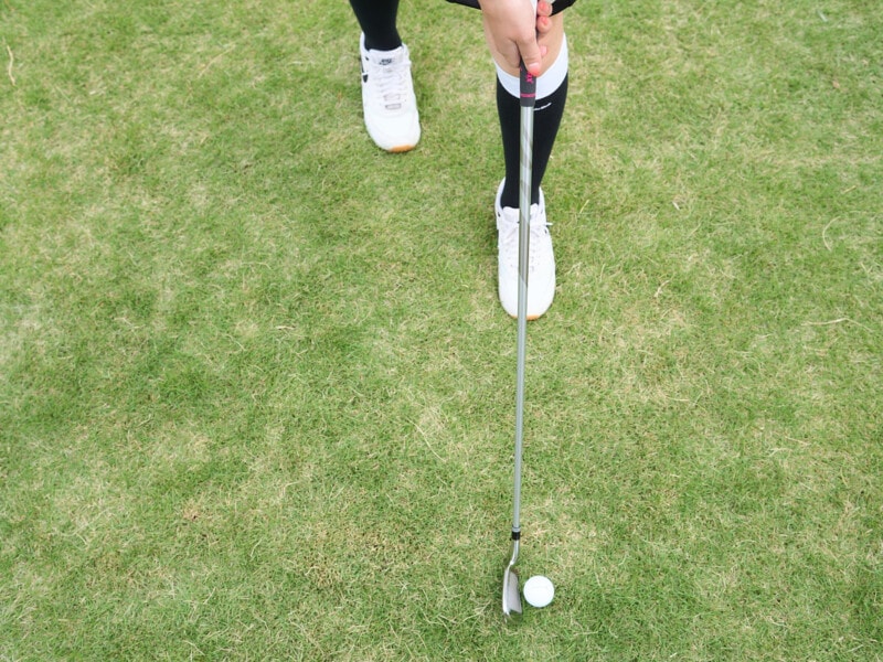 ドローで球をつかまえて打つには足元の向きを変えるだけ!