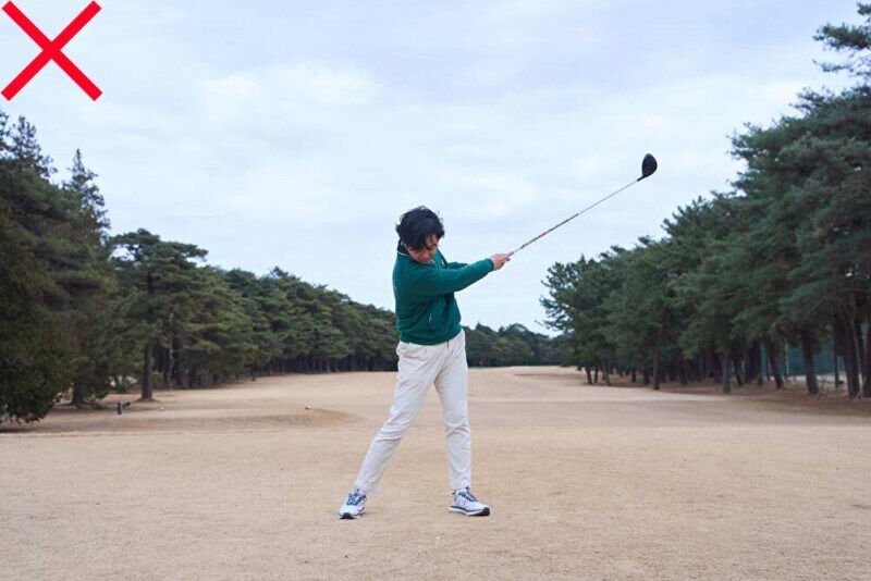 効率良くすぐに飛距離を出すには？PGAツアープロの動きを真似しよう