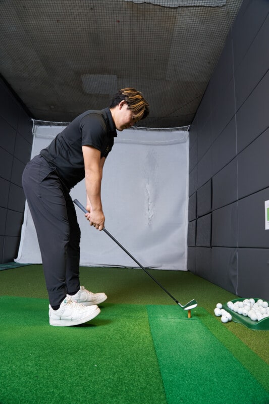 「傾斜練習」はレンジの打席でもできる!人気コーチがやり方を解説