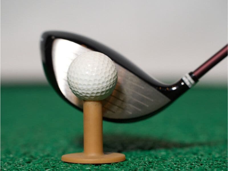 ドライバーの打ち方｜初心者向けの基本と飛距離を伸ばす練習方法