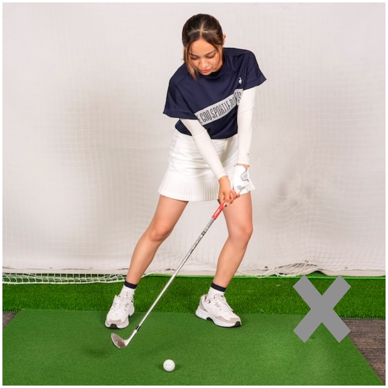 パーを獲れる“正しいフィニッシュ”はどっち？左ヒジの位置に注目！