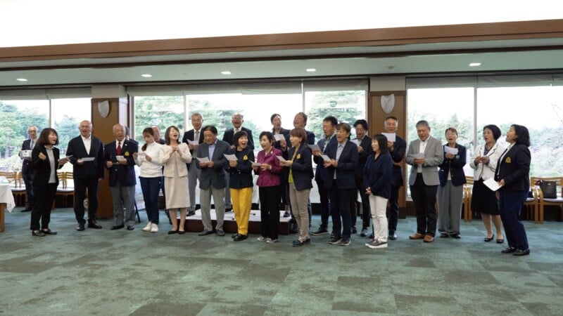 ゴルフを愛する人々の和「飯能ゴルフクラブの歌」を唄うプロジェクト