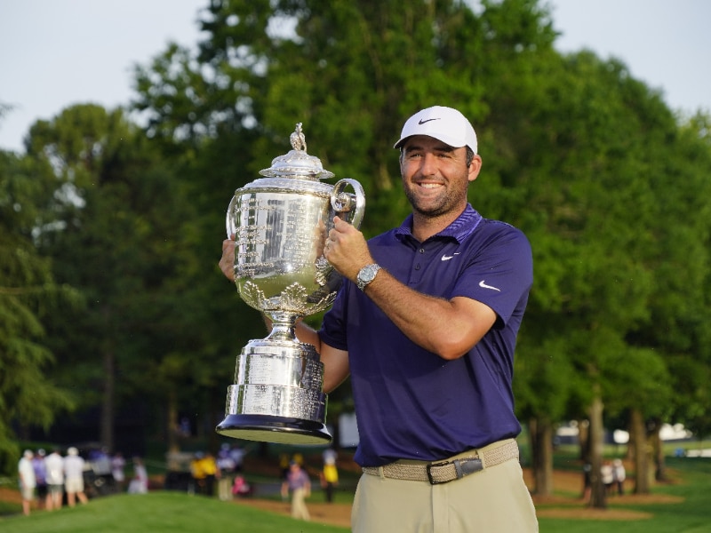 ヒッカケないコツは顔の向きにあり！No1男子プロのスイングを解説