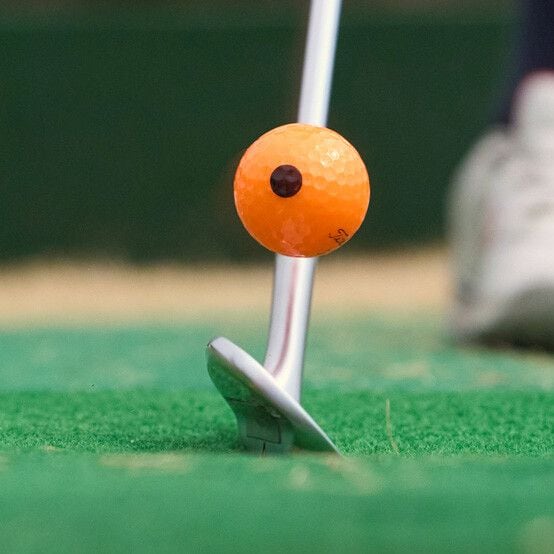 ボール選びの正しい方法とは?3つのルールをフィッティングとともに解説