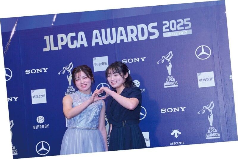 女子プロの“美しすぎるドレス姿”!「JLPGAアワード」を振り返る
