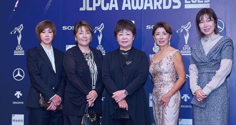 女子プロの“美しすぎるドレス姿”!「JLPGAアワード」を振り返る