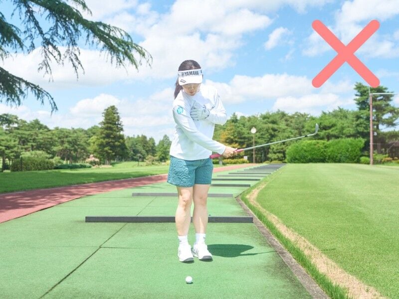 フルスイングはNG！「片手打ち」から練習するとラウンドがうまくいく⁉